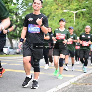 Runner Photo 4162224