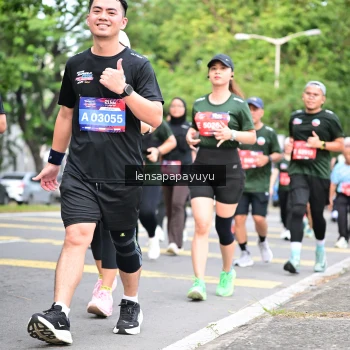 Runner Photo 4162225