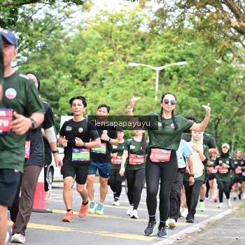 Runner Photo 4162234