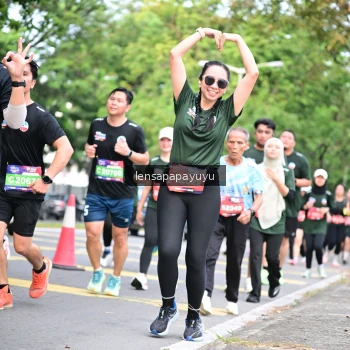 Runner Photo 4162236