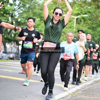 Runner Photo 4162238