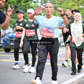 Runner Photo 4162247