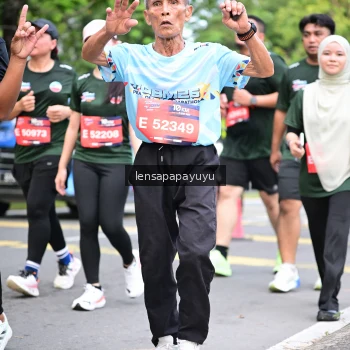 Runner Photo 4162252