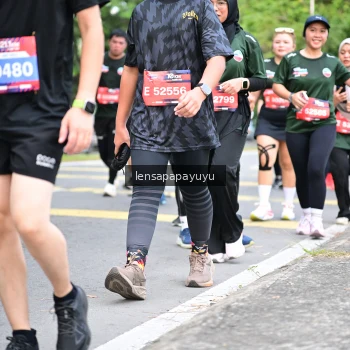Runner Photo 4162340