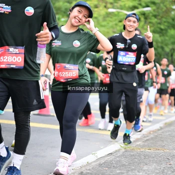 Runner Photo 4162344