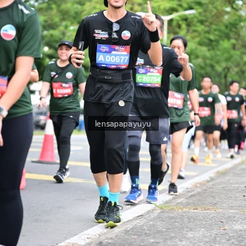 Runner Photo 4162351