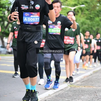 Runner Photo 4162359