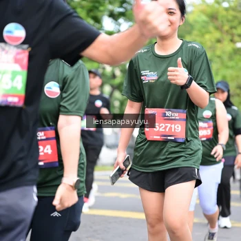 Runner Photo 4162361