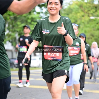 Runner Photo 4162364
