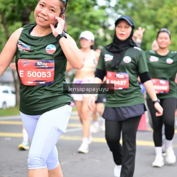 Runner Photo 4162365