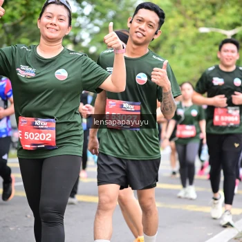 Runner Photo 4162376