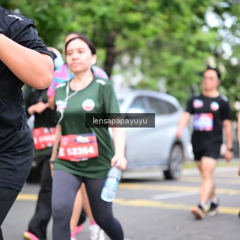Runner Photo 4162384