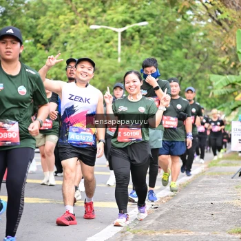 Runner Photo 4162392