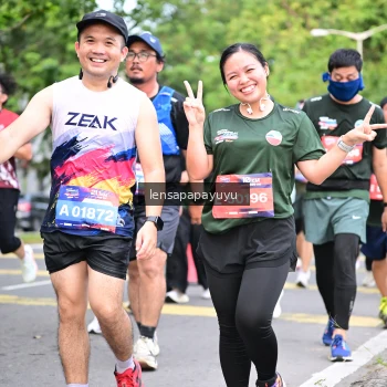 Runner Photo 4162404