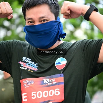 Runner Photo 4162413