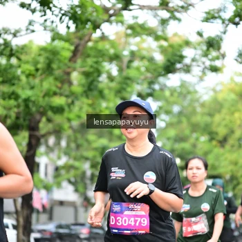 Runner Photo 4162415
