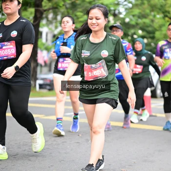 Runner Photo 4162422