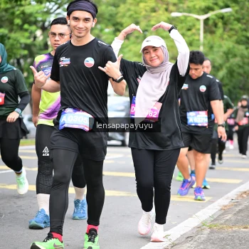 Runner Photo 4162427