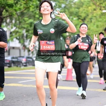 Runner Photo 4162453