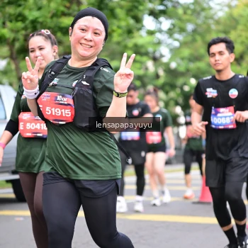 Runner Photo 4162459