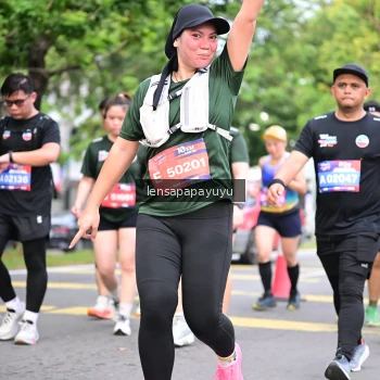Runner Photo 4162461