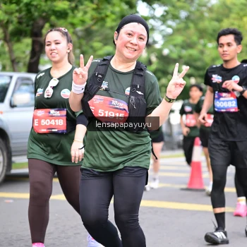 Runner Photo 4162463
