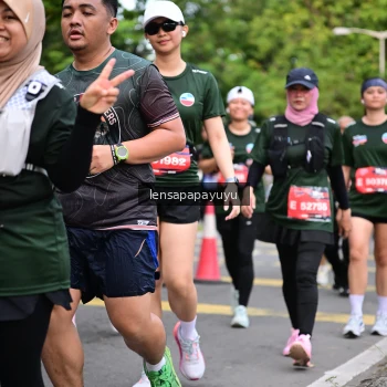 Runner Photo 4162478