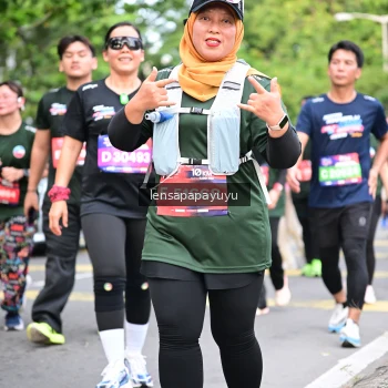Runner Photo 4162479