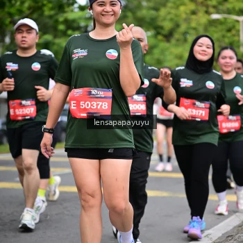 Runner Photo 4162486