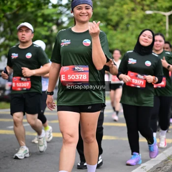 Runner Photo 4162487