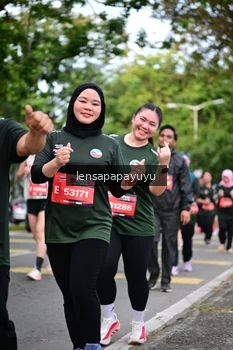 Runner Photo 4162496