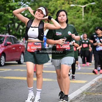 Runner Photo 4162510