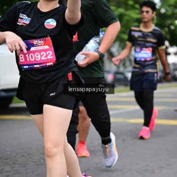 Runner Photo 4162521