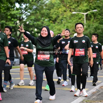 Runner Photo 4162532