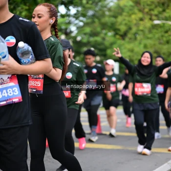 Runner Photo 4162533