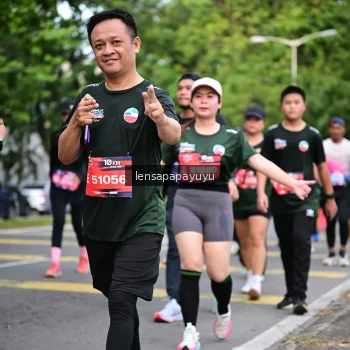 Runner Photo 4162541