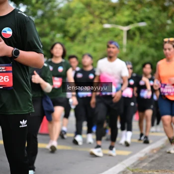 Runner Photo 4162546