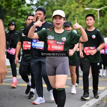 Runner Photo 4162548