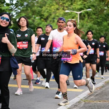 Runner Photo 4162550