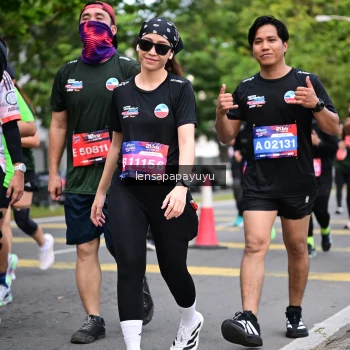 Runner Photo 4162564