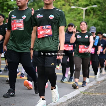 Runner Photo 4162577