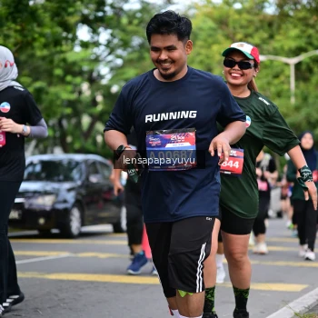 Runner Photo 4162587
