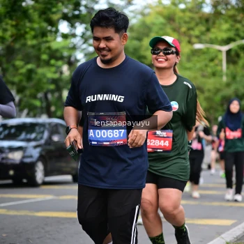 Runner Photo 4162589