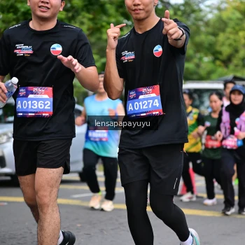 Runner Photo 4162608