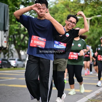 Runner Photo 4162618