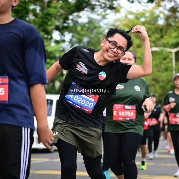 Runner Photo 4162621