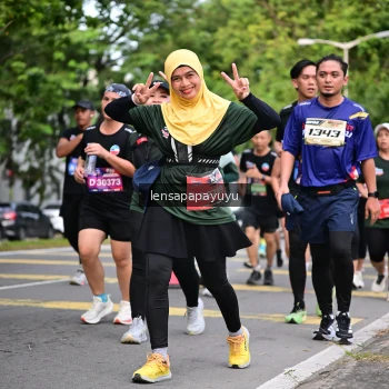 Runner Photo 4162629