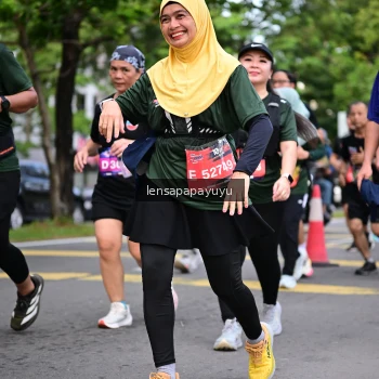 Runner Photo 4162630
