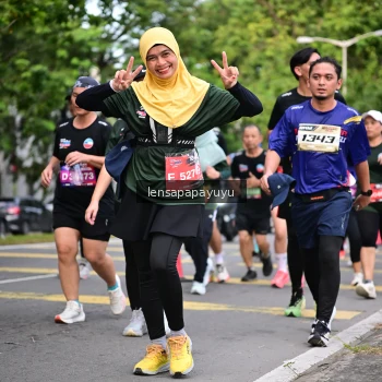 Runner Photo 4162631