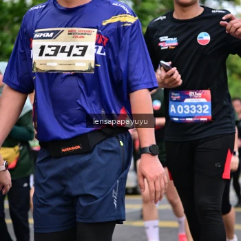Runner Photo 4162634